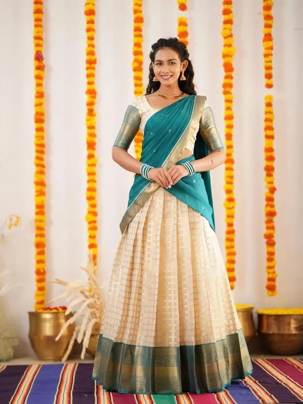 fabguru Solid Semi Stitched Lehenga Choli (Multicolor)