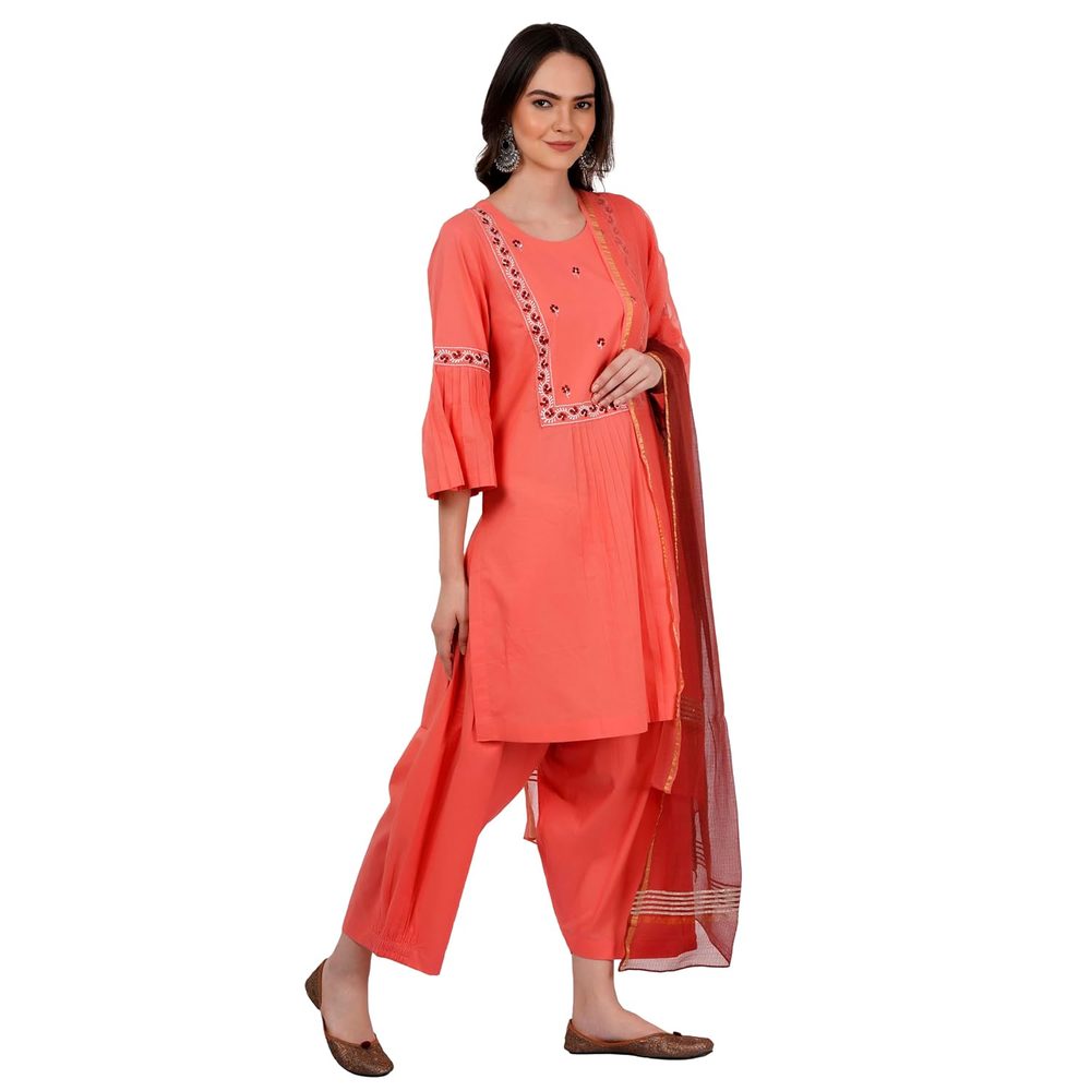 Women's Pure Cotton Kurta and Pants Set with Lace and Handblock Print