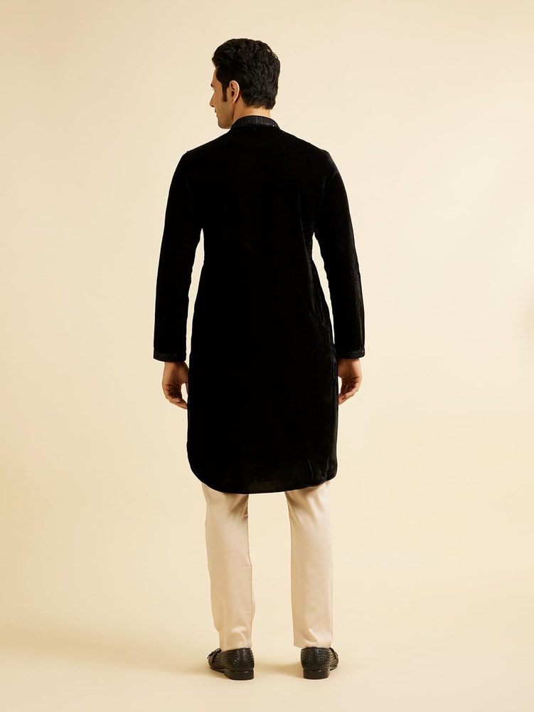 Manyavar Men's Velvet Embroidered|Sequins Kurta Pyjama Set (2pcs)