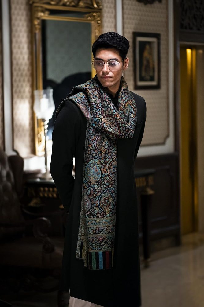 Pashtush Mens fine Soft Ethnic Stole
