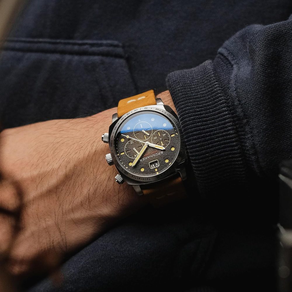 Spinnaker Men's 42mm Hull Chronograph Watch with Leather Strap SP-5068