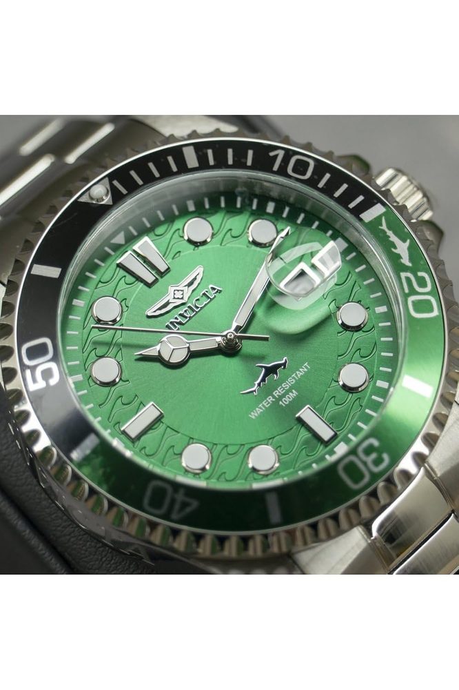 Invicta Analog Green Dial Men's Watch-Pro Diver