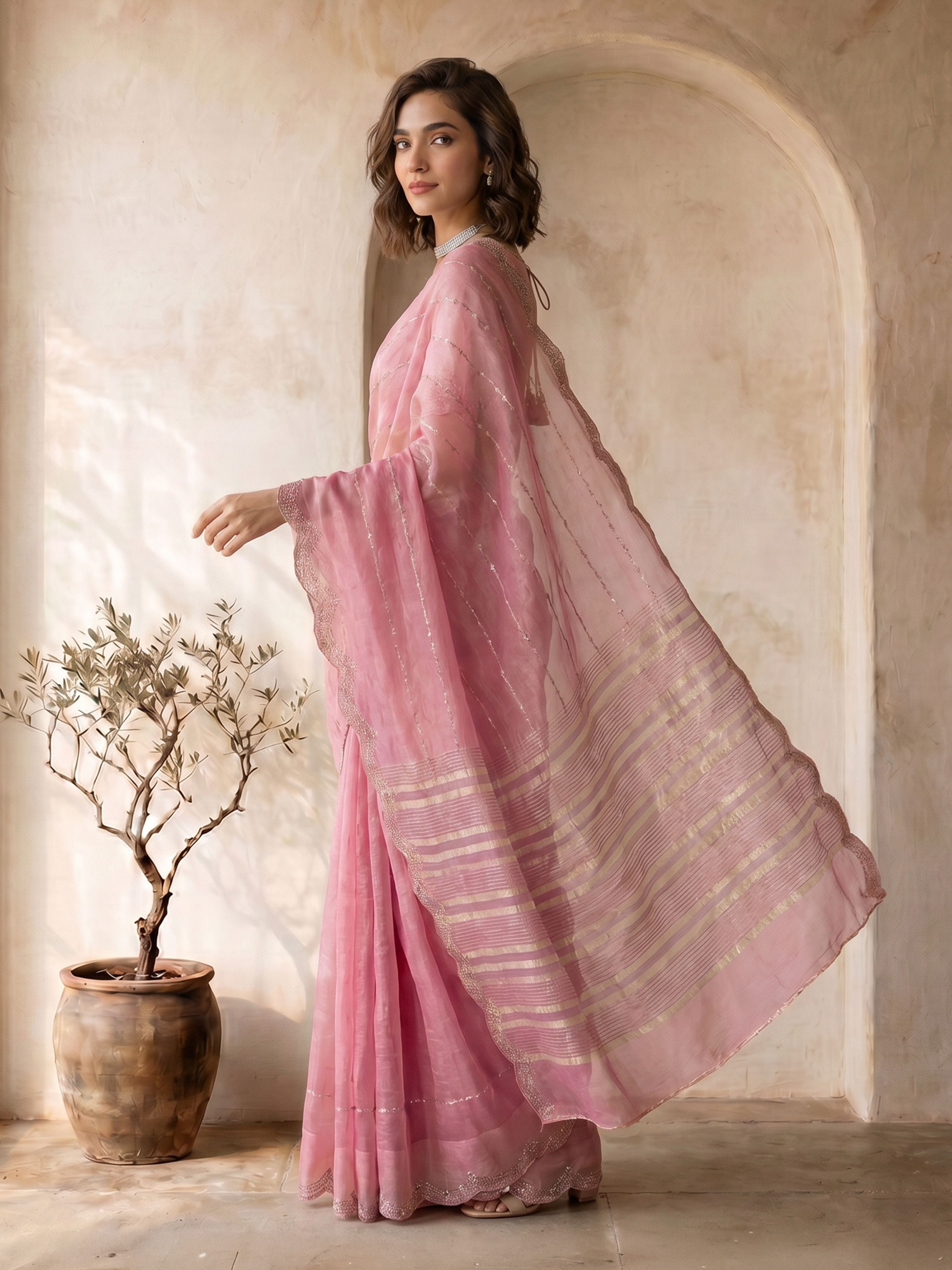 Women's Pink Organza Ethnic Motifs Saree With Unstitched Blouse Piece